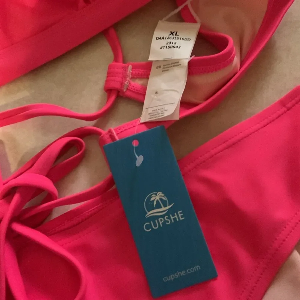Cupshe Hot Pink Strappy Back Bikini Set Size XL NWT Two Piece Swimsuit Beachwear